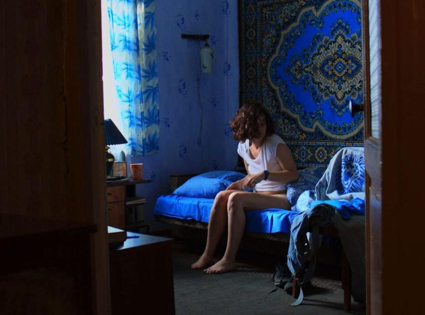 Кадр из фильма «Теснота»