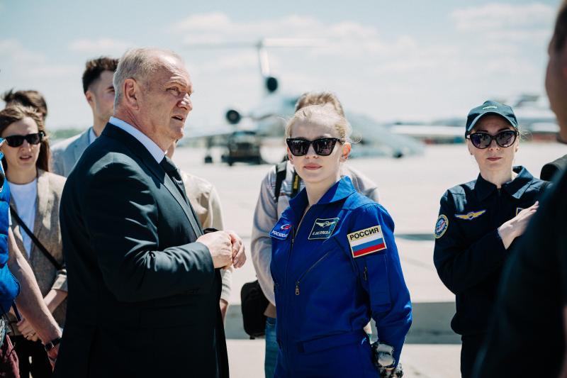 «Вызов»: Неодиночество во вселенной