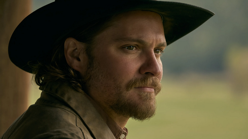 «Мой дом превратился в пристанище дьявола»: Трейлер сериала «Йеллоустоун: Маршалы»