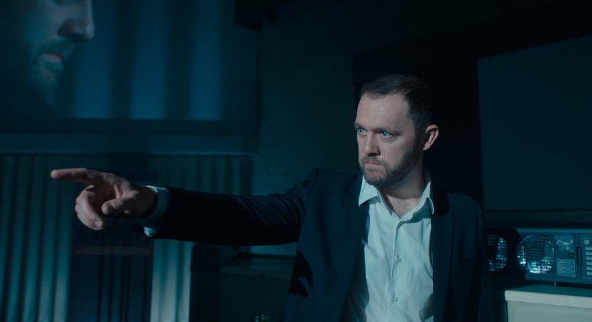 Кадр из сериала «Оффлайн». Кадр из сериала «Оффлайн».