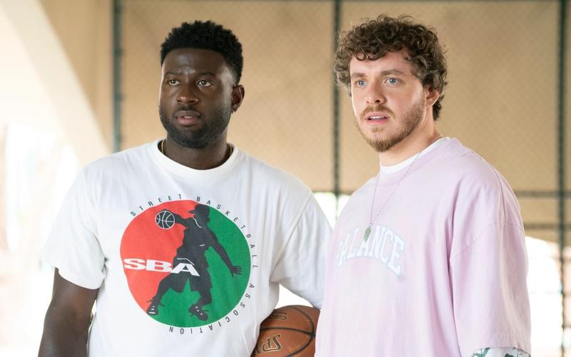 Вышел первый трейлер комедии «Белые люди не умеют прыгать»