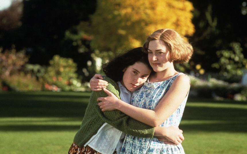 Кадр из фильма «Небесные создания»