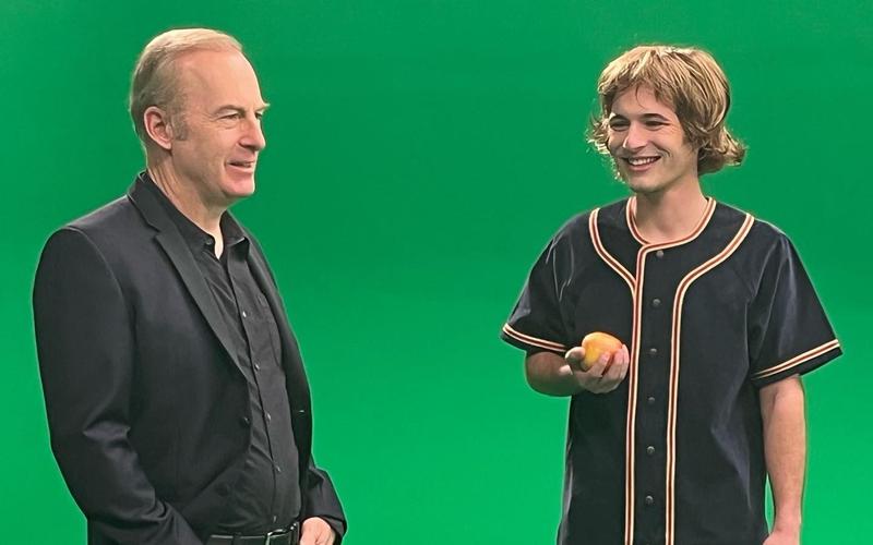 Боб Оденкёрк исполнил главную роль в ремейке «Комнаты» Томми Вайсо