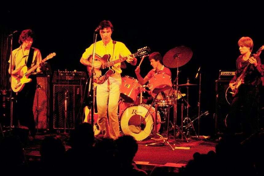 Как Дэвид Бирн пришел к «Американской утопии» и зачем ее смотреть