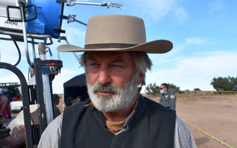 Гильдия актеров выступила в защиту Алека Болдуина, обвиняемого в непредумышленном убийстве