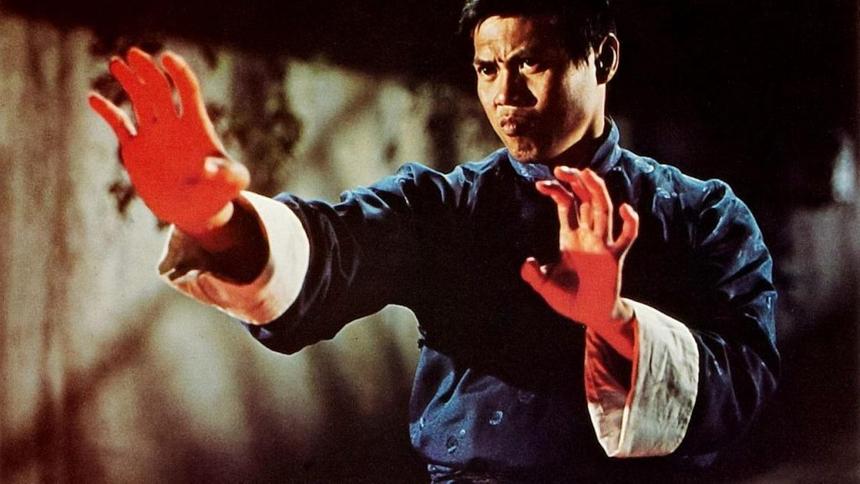 Кадр из фильма «Пять пальцев смерти»