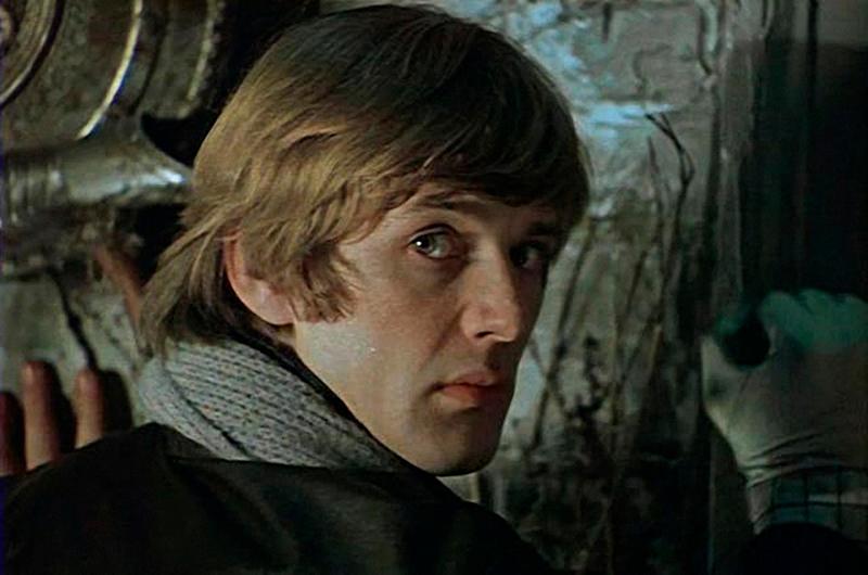 Человек, медведь, бандит: К юбилею Александра Абдулова