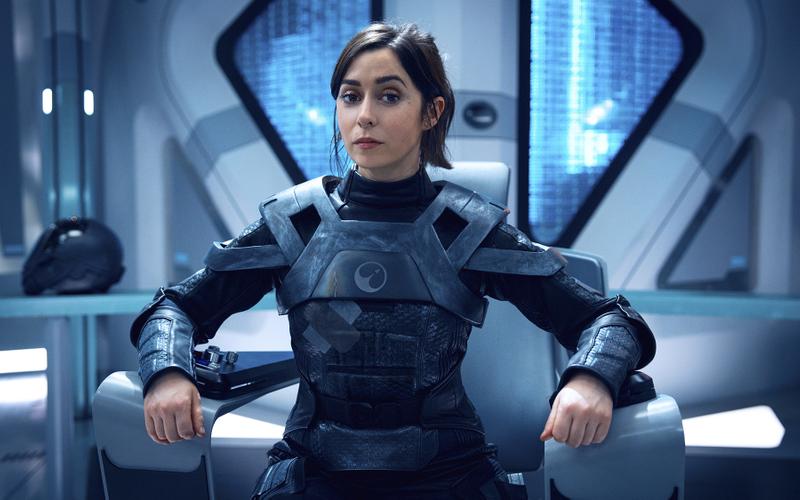 Два сиквела, новые технологии и увеличенный хронометраж серий: Что известно про седьмой сезон «Черного зеркала»?