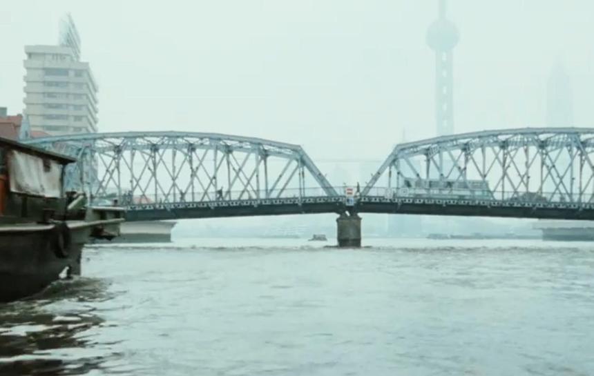 Река Сучжоу разделяющая Шанхай