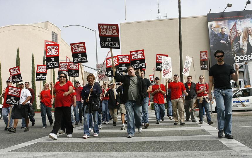 Чего добились американские сценаристы