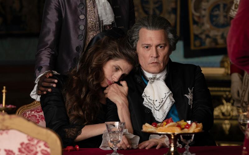 «Жанна Дюбарри»: Этюд в белых тонах