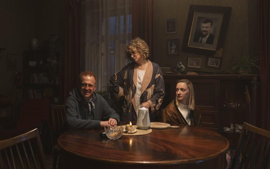 Сериал «Дорогой родственник»: трейлер, кадры, сюжет, рецензия