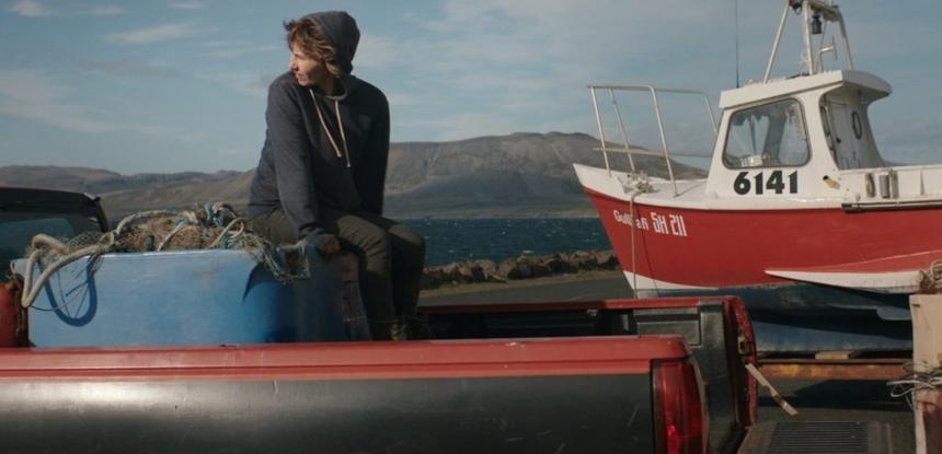 Фильм Динары Друкаровой «Лили и море»