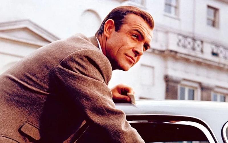 Книги о Джеймсе Бонде отредактируют, чтобы не оскорблять современного читателя