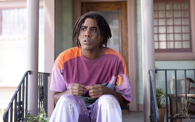 Тизер сериала «Я Дева»: История четырехметрового человека от режиссера «Простите за беспокойство»