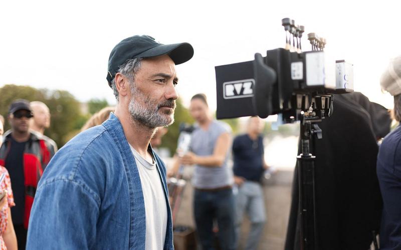 Тайка Вайтити может поставить экранизацию романа «Клара и Солнце»