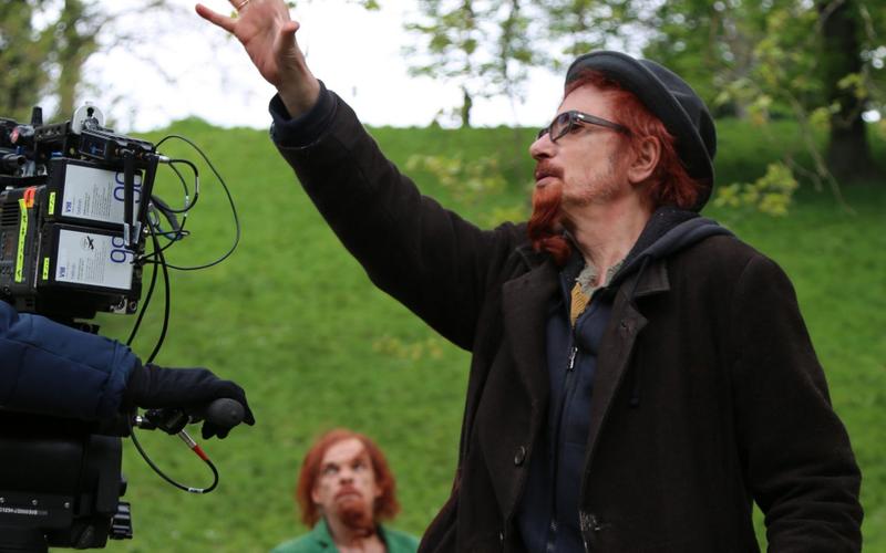 Леос Каракс поставит фильм-автопортрет «Это не я»