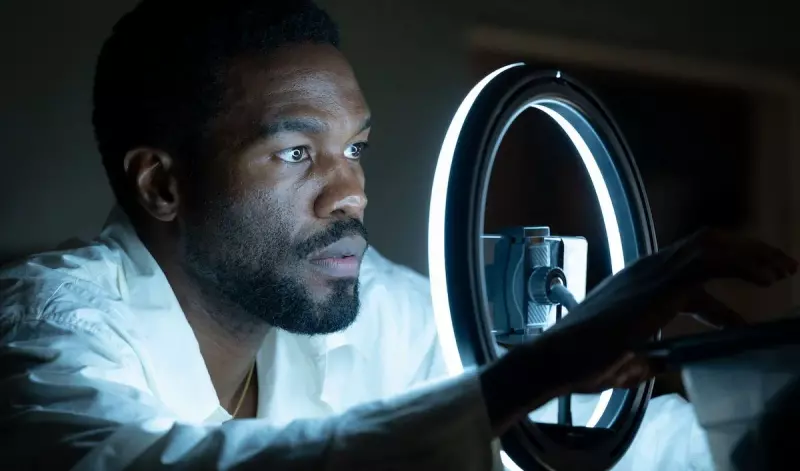 Сериал «Чудо-человек» вышел на Disney+