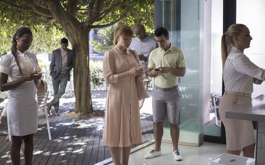 Что известно что новый сезон сериала «Черное зеркало»