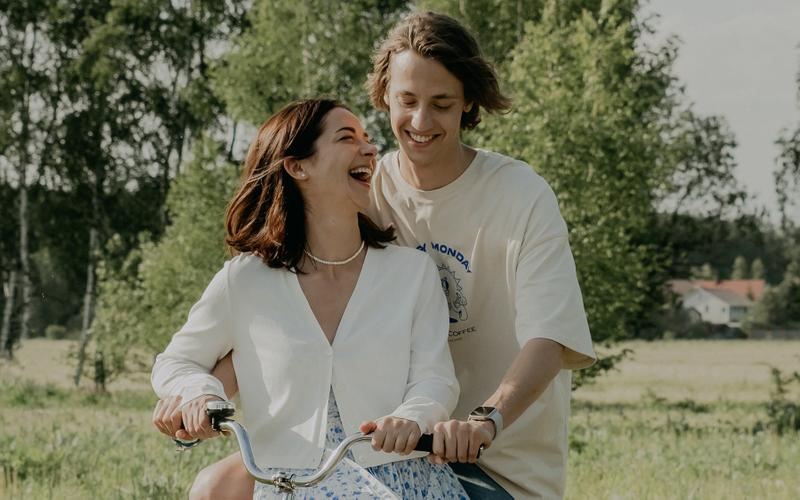Каким получился сериал «Макрон»: Смесь французского с нижегородским