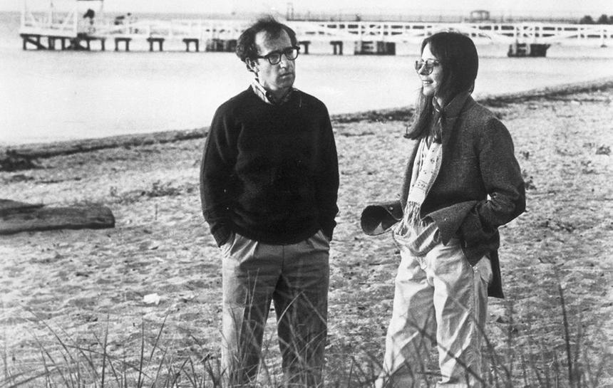 Дайан Китон и Вуди Аллен в фильме «Энни Холл»