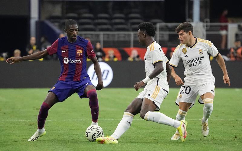 Бардем — за «Барсу», Бандерас — за «Реал»: Готовимся к Эль-Класико с кинозвездами