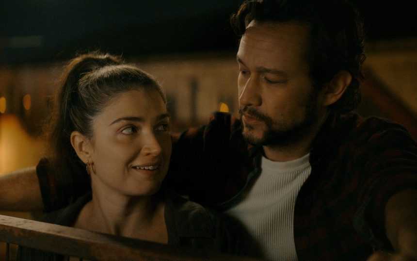 «Флора и сын»: Музыка нас связала