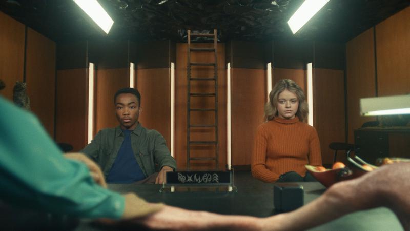 Трейлер «Пейзажа с невидимой рукой»: Любовь для инопланетян