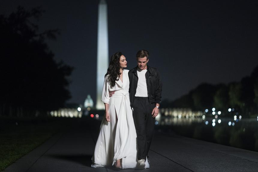 Кадр из фильма «Чудо-женщина 1984»