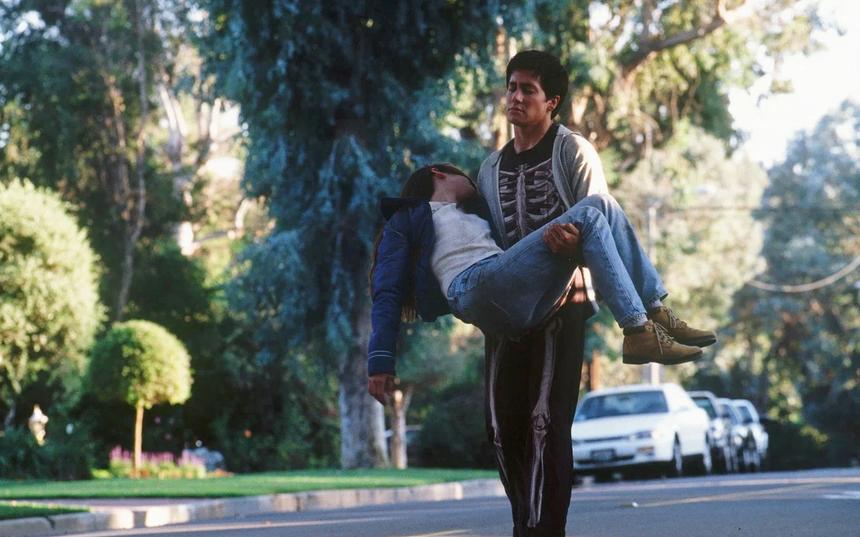 Не буди лунатика: За что мы любим «Донни Дарко»