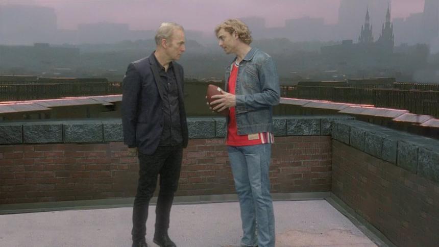 Боб Оденкёрк исполнил главную роль в ремейке «Комнаты» Томми Вайсо