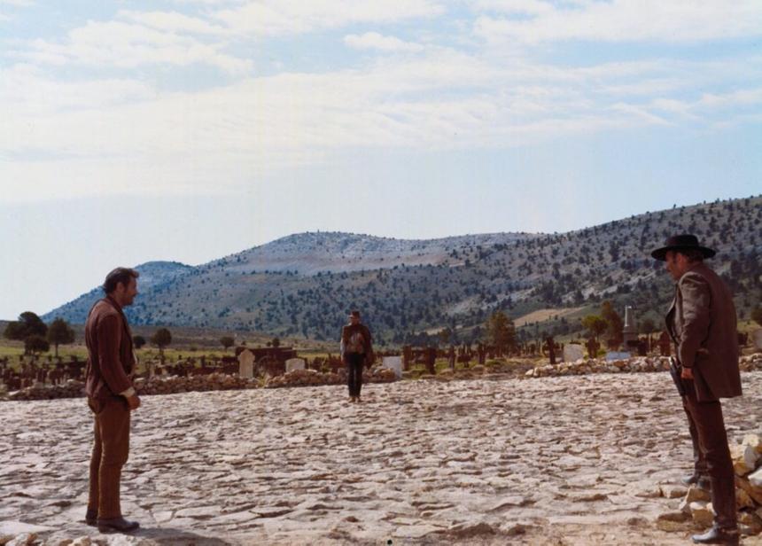 Кадр из фильма «Хороший, плохой, злой»