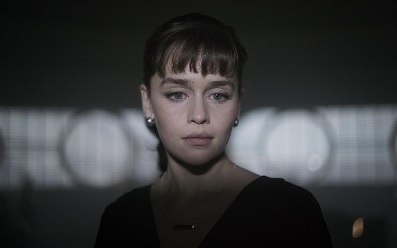 Эмилия Кларк сыграет супругу Оскара Уайльда в фильме «Идеальная жена»