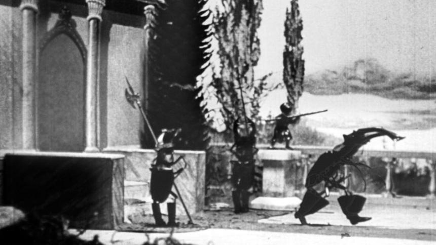 Кадр из мультфильма «Прекрасная Люканида, или Война рогачей и усачей»