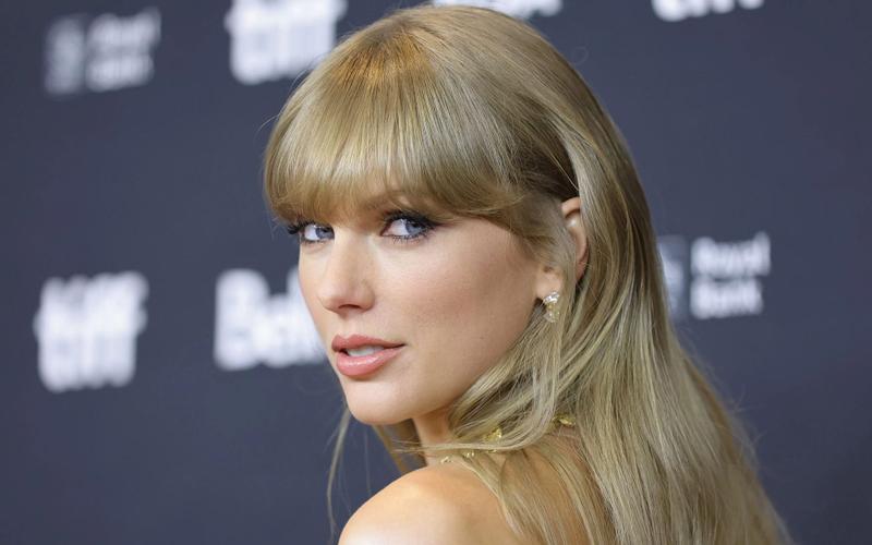 Тейлор Свифт дебютирует в полнометражной режиссуре