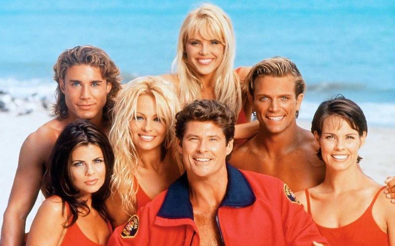 Началась работа над ремейком сериала «Спасатели Малибу»
