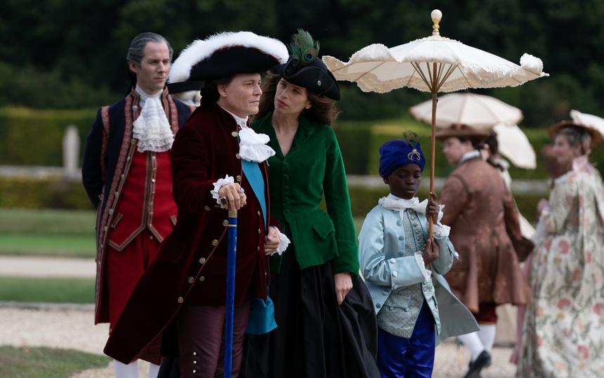 «Жанна Дюбарри»: Этюд в белых тонах