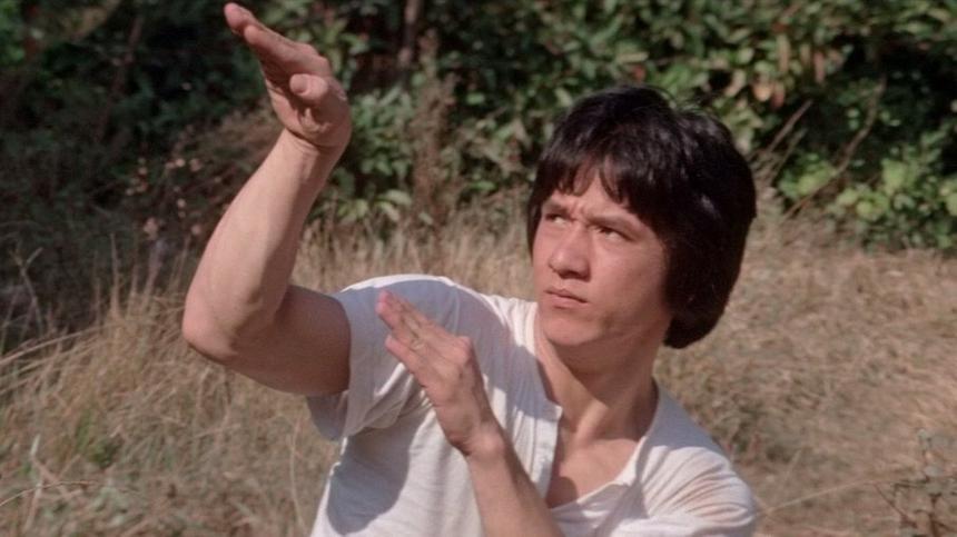 Кадр из фильма «Змея в тени орла»