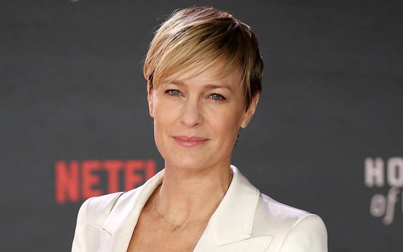 Робин Райт поставит романтическую комедию «Бинго»