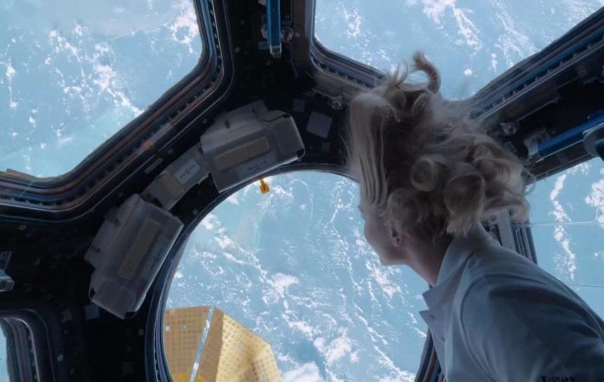 Юлия Пересильд в фильме «Вызов», 2023