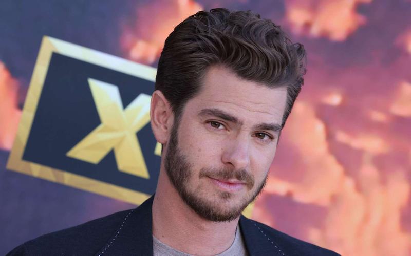 Эндрю Гарфилд сыграет астронома Карла Сагана в фильме «Вояджеры»