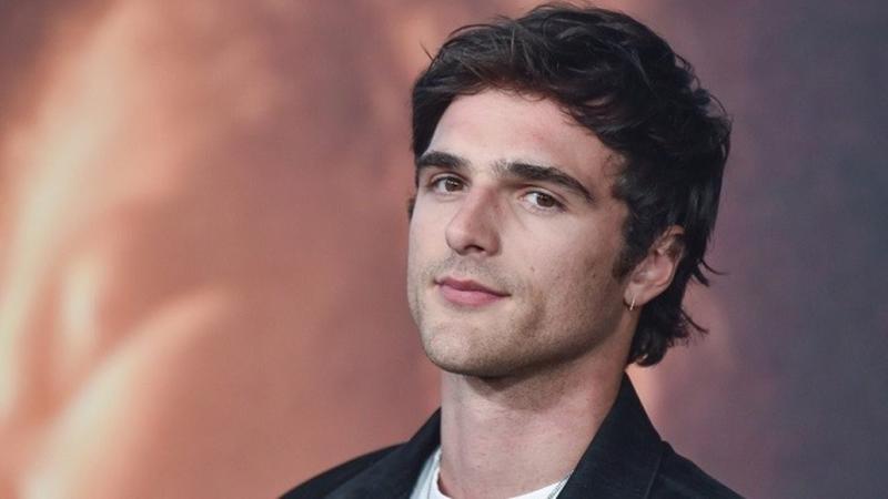 Звезда «Эйфории» Джейкоб Элорди займет главную роль в адаптации военной драмы, получившей Букеровскую премию