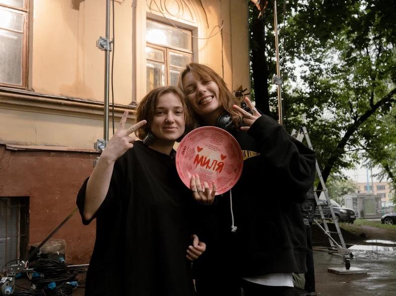 Okko начал съемки комедийного шоу о блогерах и конфликте поколений